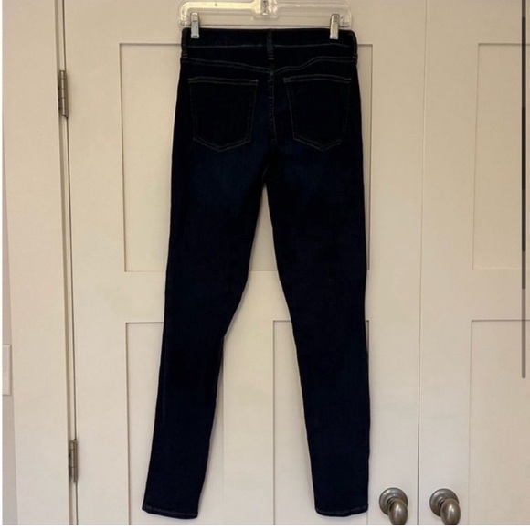 J Crew 9" HIGH RISE toothpick jean in Point Lake wash Sz 27 - Picture 3 of 9